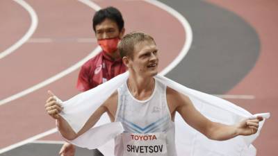 Россиянин Швецов завоевал серебро Паралимпиады в беге