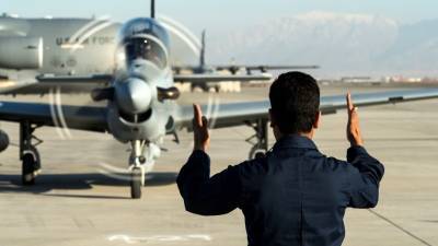 WSJ: Узбекистан заявил США, что афганские пилоты не могут оставаться в стране