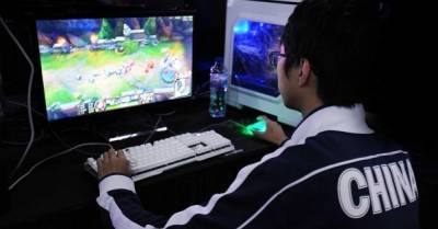 В Китае детям запретили играть в онлайн-игры по будням
