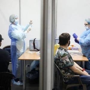 В Украине провели более 9 млн прививок COVID-19