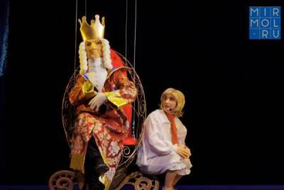 Театр кукол Дагестана покажет «Маленького принца» Экзюпери в новом театральном сезоне.