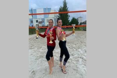 Брянчанки стали чемпионками ЦФО по пляжному волейболу