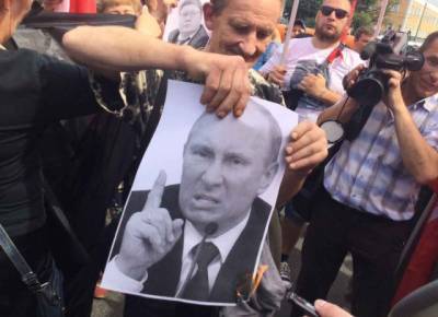 Фальсификацией парламентских выборов Путин не предотвратит грядущую революцию в России