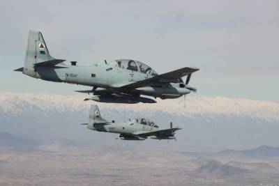 Талибы потребовали от властей Узбекистана вернуть афганских пилотов и авиатехнику