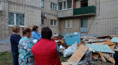 В Чебоксарах имущество жильцов выбросили с 7 этажа: "Нас отсюда выживают"
