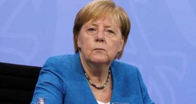 Меркель может получать пенсию в 15 тыс. евро