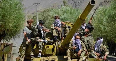 После выхода американских войск: Талибан атаковал Панджшерских повстанцев (видео)