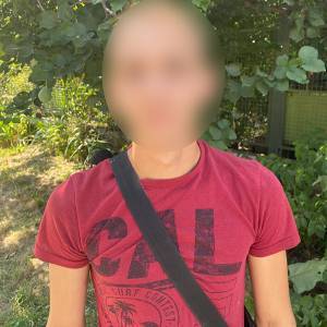В Запорожье задержали 25-летнего парня, который оставлял «закладки». Фото
