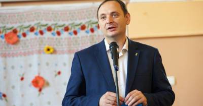 Вакцинация или заявление на стол: мэр Ивано-Франковска поставил ультиматум подчиненным