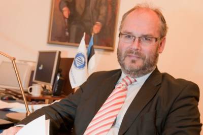 Новым президентом Эстонии избран Алар Карис