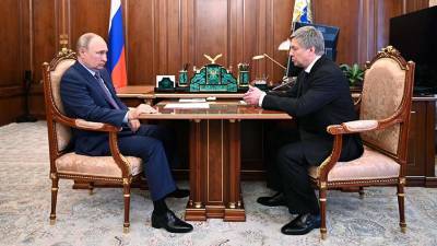 Путин обсудил проблему обманутых дольщиков с врио губернатора Ульяновской области
