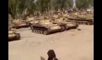 «Талибан»* захватил гигантский склад бронетехники: танков, БМП и БТР