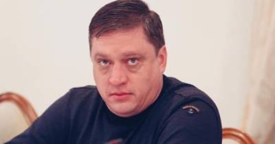 Роман Иванисов