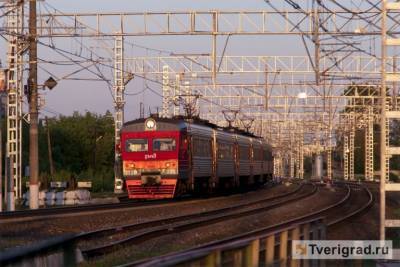 В сентябре отменят две электрички на маршруте Тверь - Лихославль
