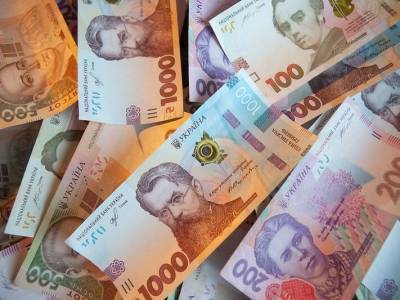 Госдолг Украины в июле снизился в гривневом эквиваленте и вырос в долларовом - gordonua.com - Украина