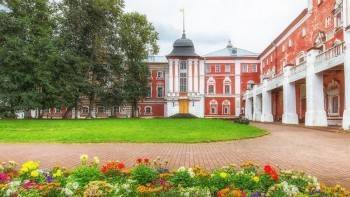 Вологодский музей-заповедник пригашает школьников и студентов бесплатно посетить экспозиции