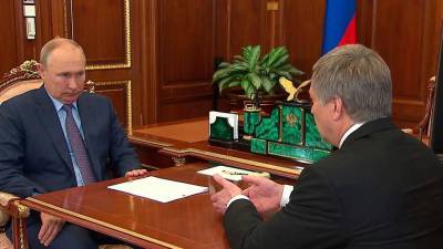Проблемы и успехи в Ульяновской области президент обсудил с временно исполняющим обязанности губернатора