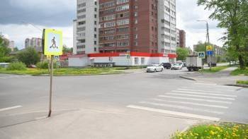 Два новых светофора заработали в Вологде и полгорода встало в пробке
