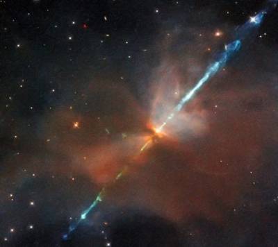 Хаббл сделал снимок редкого космического явления и мира