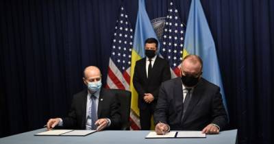 Украина подписала меморандум с США о строительстве энергоблока Хмельницкой АЭС
