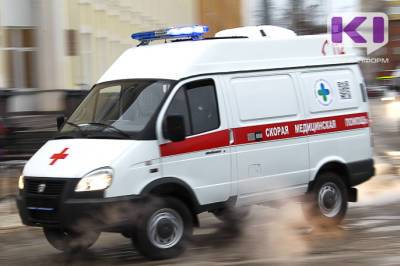 Под Ухтой после наезда на большегруз тяжело пострадала 23-летняя девушка-водитель