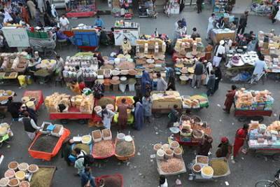 Экономике Афганистана предсказали коллапс в ближайшие недели