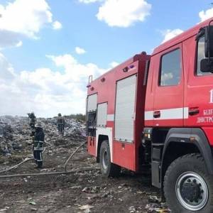 В Одесской области произошел пожар на свалке. Фото