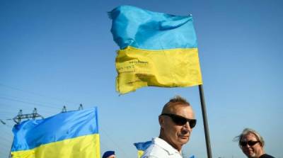 На Украине пообещали со страшной силой “лупить” Россию