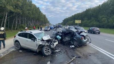 Молодой водитель иномарки погиб в ДТП под Новосибирском