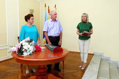 Отпраздновала золотую свадьбу семья Цукановых из Курска