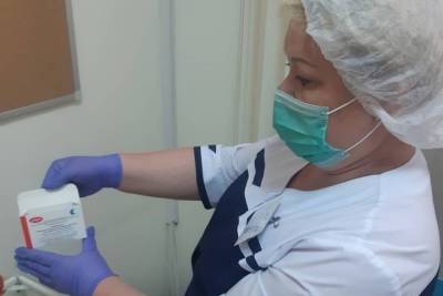 В Астрахани вакцинировались от короновируса 44% взрослого населения