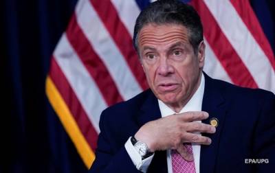 Губернатор Нью-Йорка виновен в сексуальных домогательствах - прокуратура