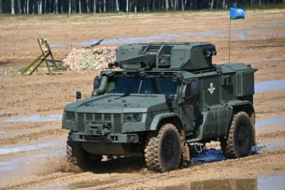 ВДВ России получили новейший бронеавтомобиль