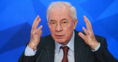 Азаров назвал Зеленского «страшной ошибкой» Украины