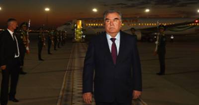 Эмомали Рахмон отбыл с государственным визитом в Туркменистан