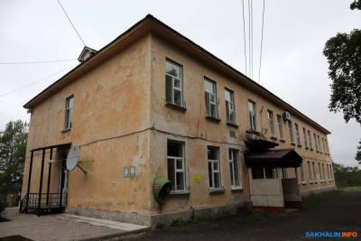 Сахалинской школе на базе бывшей казармы нужен 21 миллион на фасад