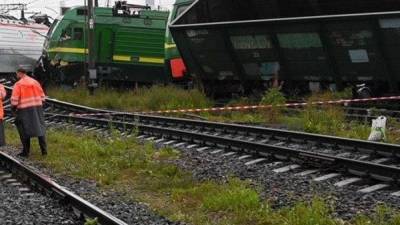Десятки человек пострадали в результате столкновения поездов на юго-западе Чехии