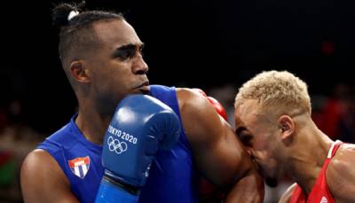 Кубинский боксер Лопес выиграл золото Олимпиады в категории 75-81 кг