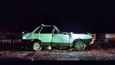 Водитель ВАЗа погиб в ДТП в Волгоградской области