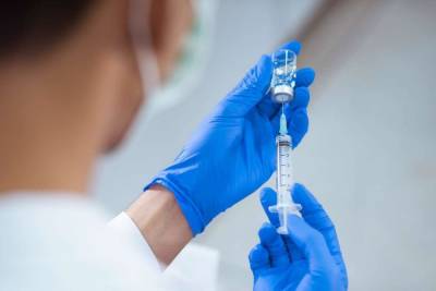 В Марий Эл первые 30 человек ревакцинировались от коронавируса