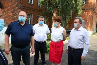 Олег Мельниченко с рабочим визитом отправился в город Сердобск