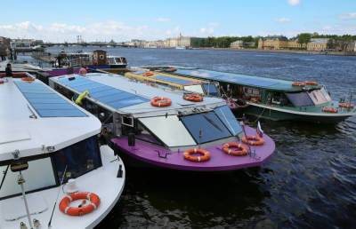 Эксперт рассказал о перспективах аквабусов в Петербурге