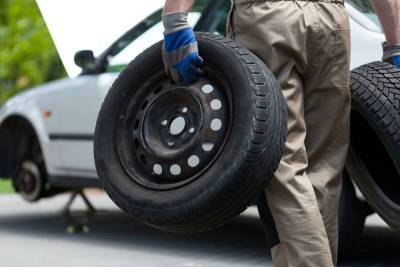 Мужчина увёз на такси краденые колёса в Тверской области