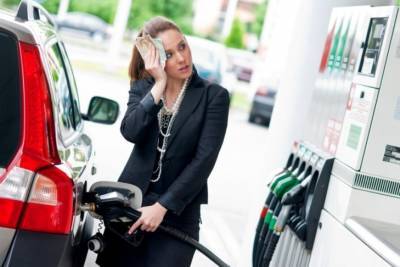 Минэкономики изменило средние цены на топливо: сколько придется платить на АЗС