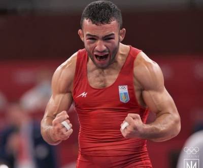 Украинский борец Парвиз Насибов выиграл “серебро” на Олимпиаде