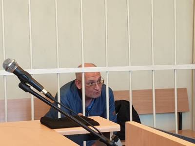 «Страну я не покину»: в Петербурге прошло очередное заседание суда по делу депутата Максима Резника