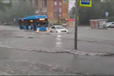 Сильные ливни затопили Кемерово