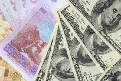 Доллар и евро опять дорожают: что с валютой
