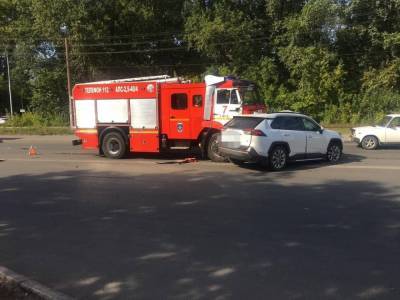 В Уфе произошло ДТП с участием пожарной машины