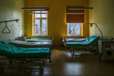 В Польше массово закрываются больницы из-за дефицита врачей